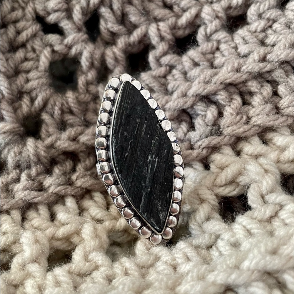 Black tourmaline and sterling silver ring size 6.5